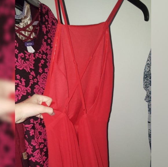 Lulus Long Red Backless Prom Dress - Picture 4 of 8